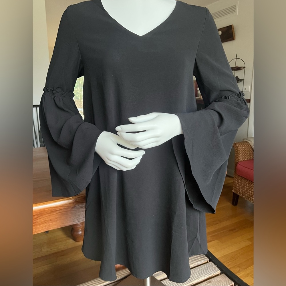 Love Riche Women’s Little Black Dress NWT